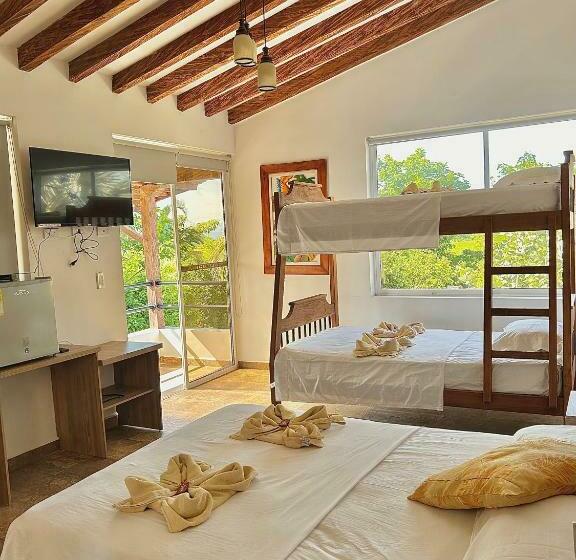 バルコニー付きスタンダードルーム, Finca Hotel California