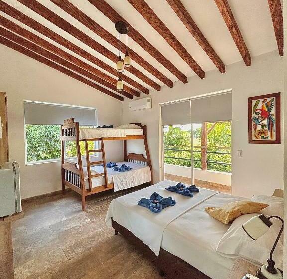 バルコニー付きスタンダードルーム, Finca Hotel California