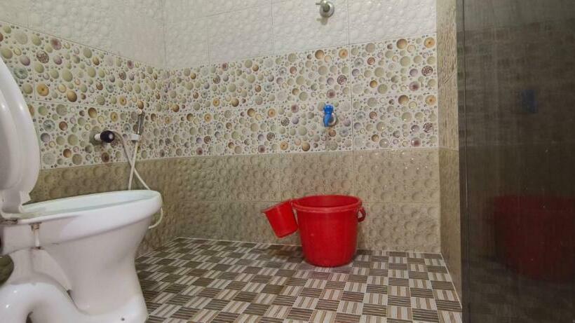 スタンダードシングルルーム, The Blues