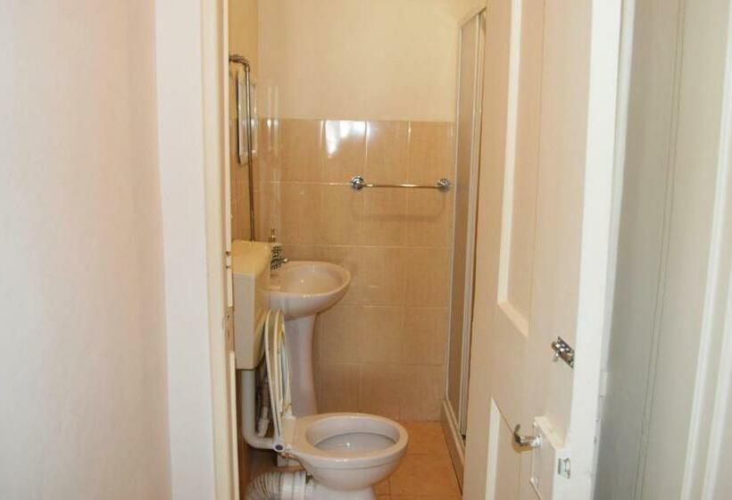 اتاق استاندارد, Alfama Guest House