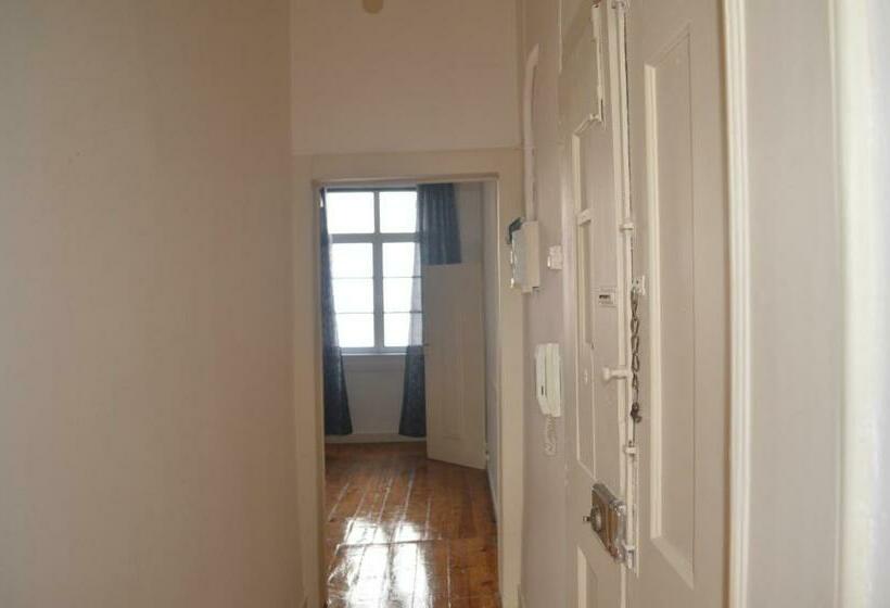 اتاق استاندارد, Alfama Guest House