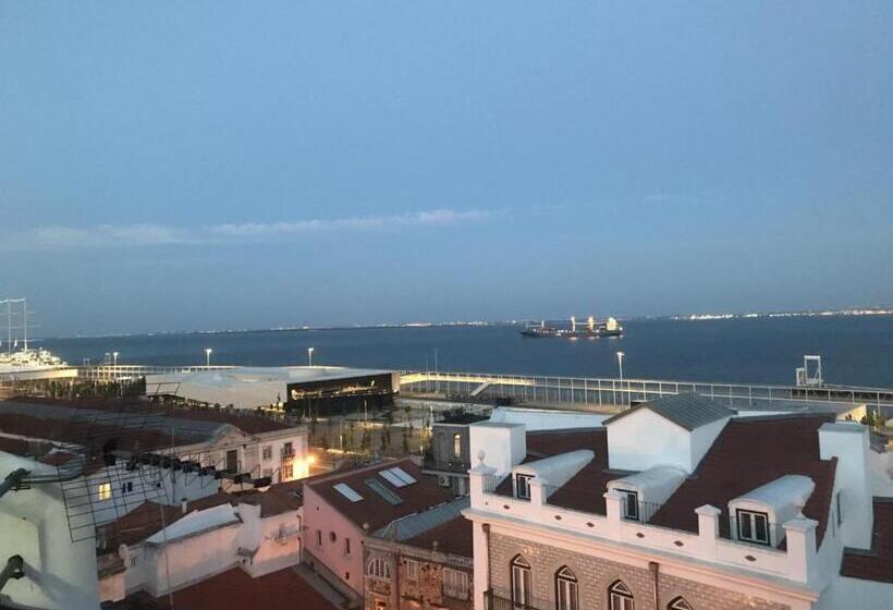 اتاق استاندارد, Alfama Guest House