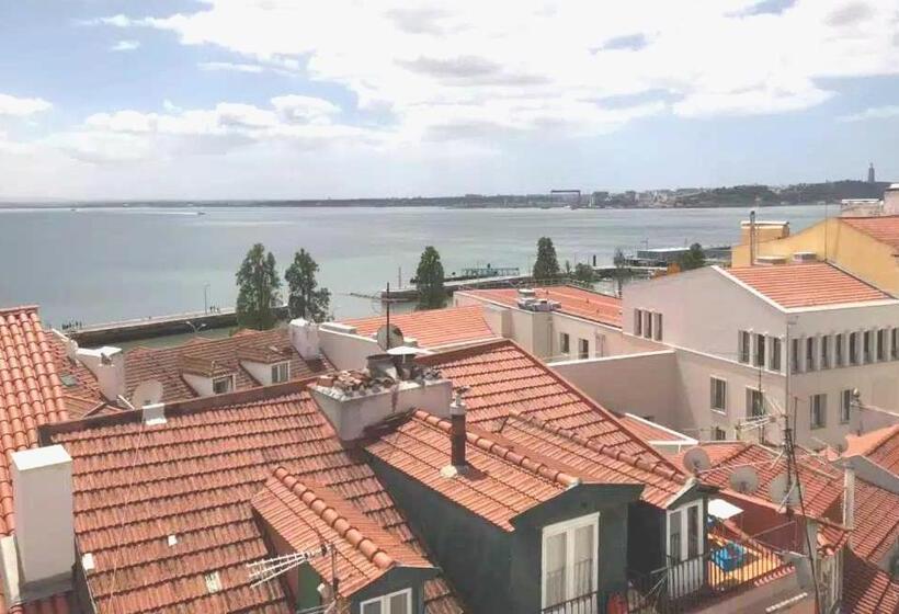 اتاق استاندارد, Alfama Guest House