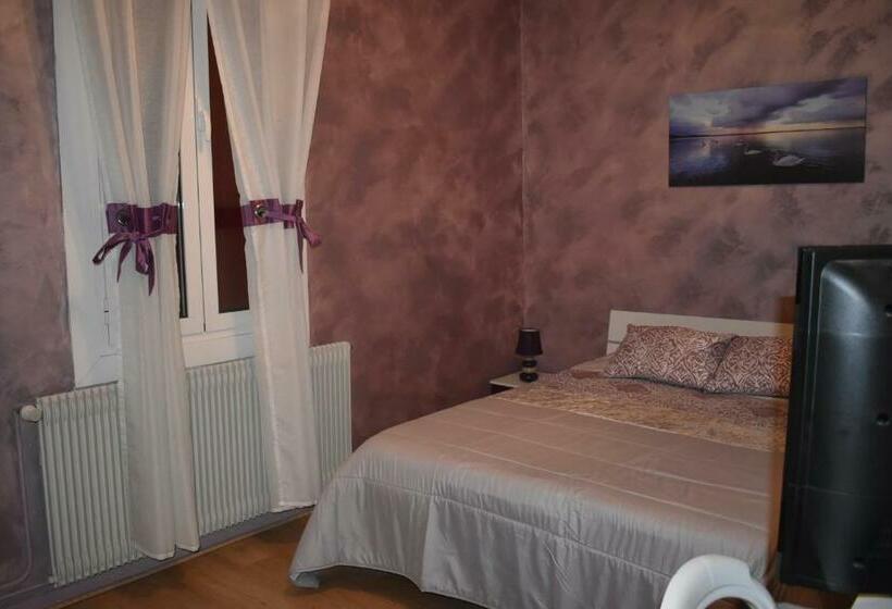 标准间, Chez Augustin