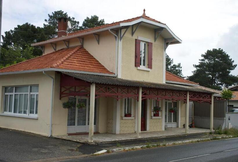 Номер Стандарт Вид на Сад, Chez Augustin