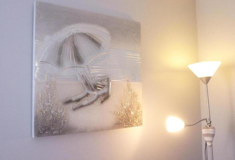 带1个卧室带花园景观的公寓, Chez Augustin