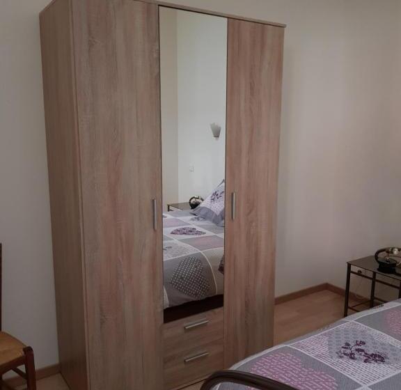 低层单卧公寓, Chez Augustin