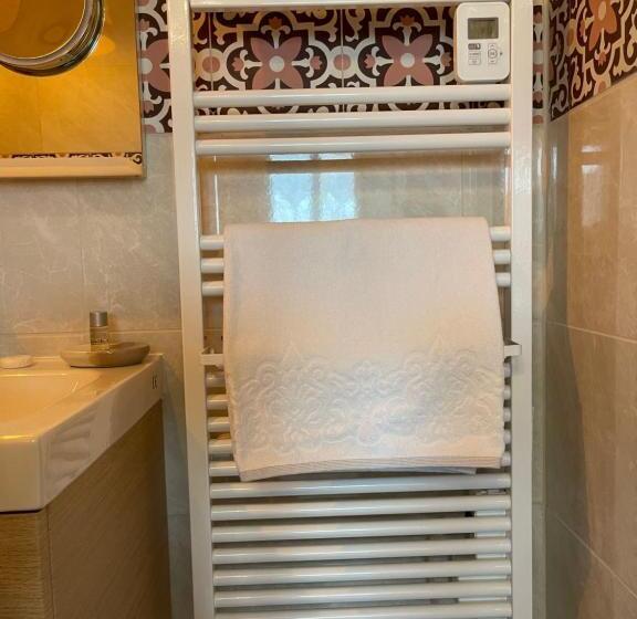 标准间, Le Domaine De Canesse