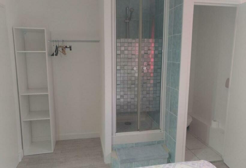 スタンダードルーム, Auberge Du Vieux Moulin