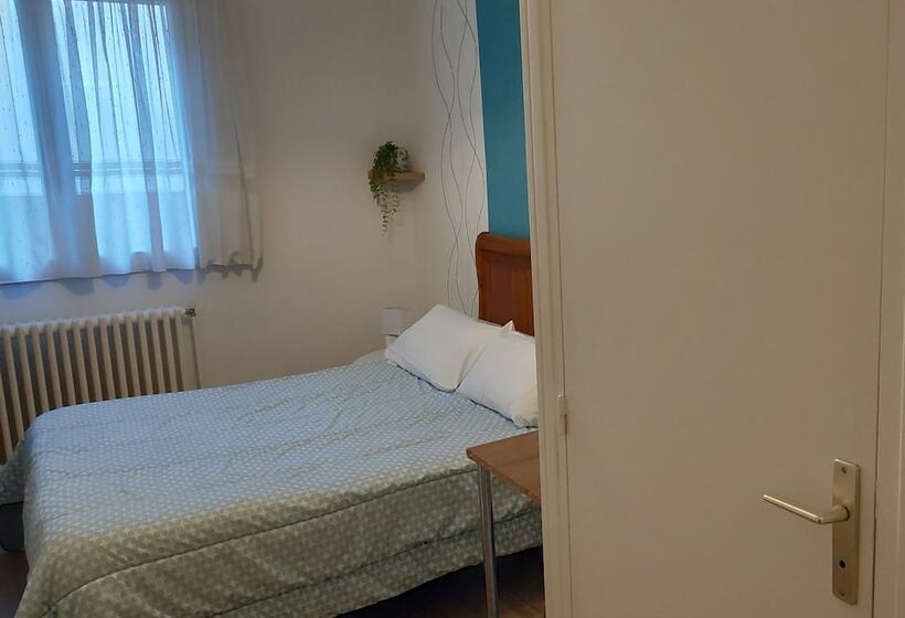 スタンダードルーム, Auberge Du Vieux Moulin