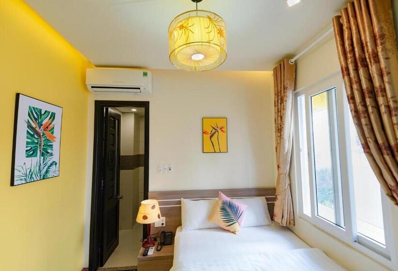 اتاق سوپریور, Flora Hotel Hue