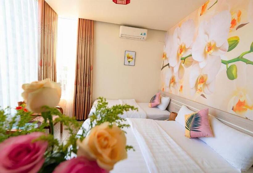 اتاق لوکس, Flora Hotel Hue