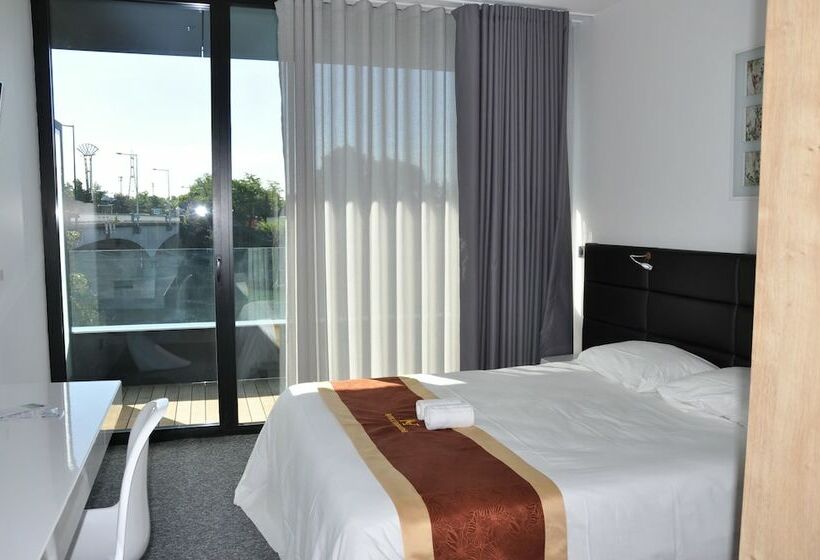 חדר סטנדרט עם מרפסת, Hôtel De La Seine