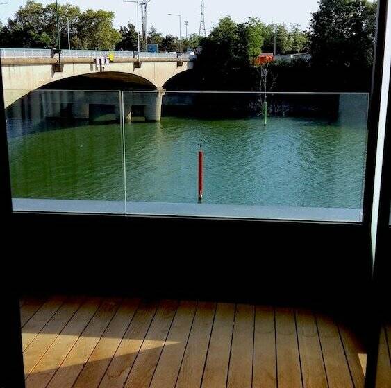 חדר סטנדרט עם מרפסת, Hôtel De La Seine