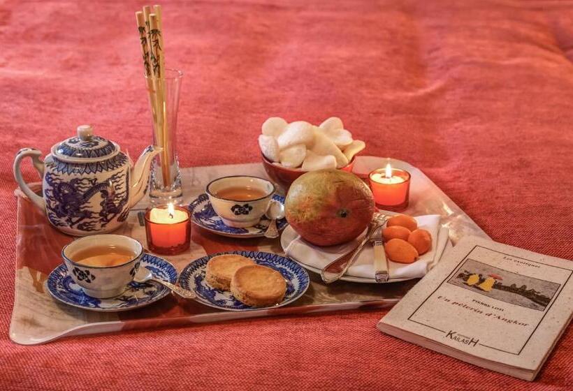 패밀리 룸 가든 전망, Des 4 Continents Le Mans