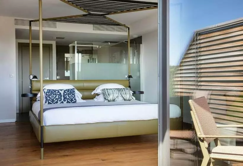 景色の見えるデラックスルーム, Hôtel & Spa Version Maquis Citadelle