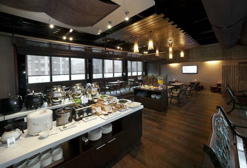 Deluxe Kamer, One Fukun