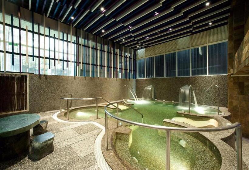 Deluxe Vierpersoonskamer, One Fukun