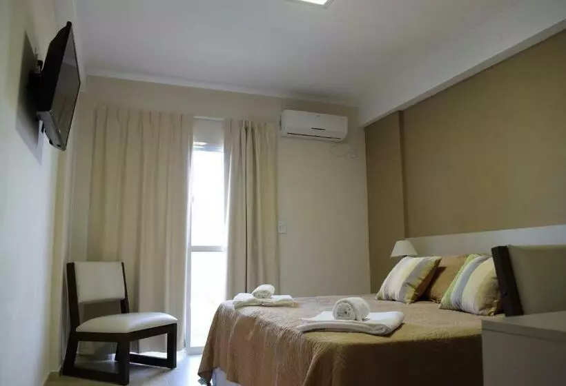 3-Bett-Standardzimmer, Río