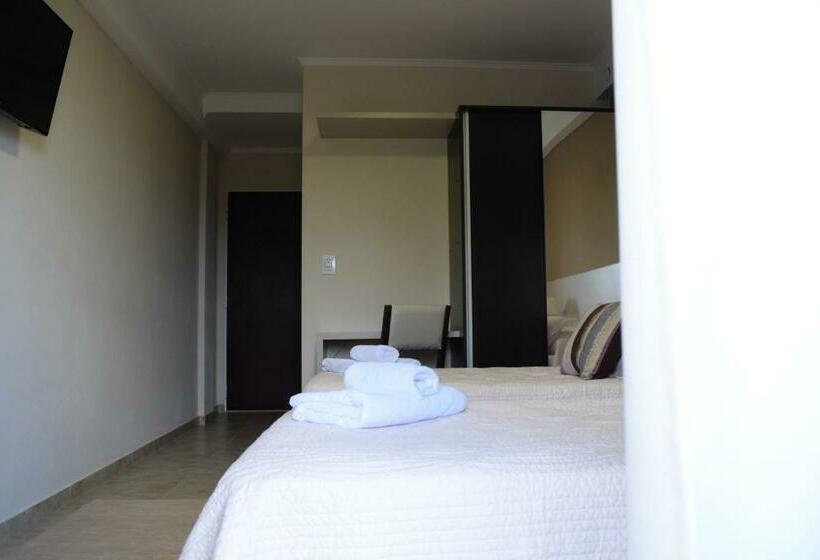 غرفة قياسية ثلاثية, Río