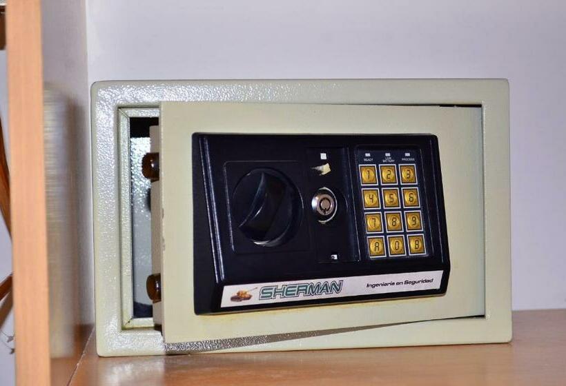 اتاق استاندارد, Saint Honore