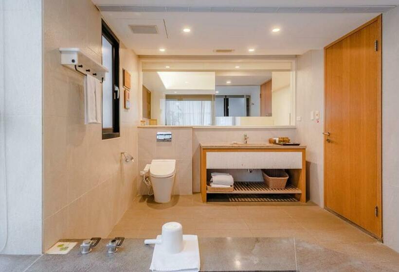 اتاق سوپریور با چشم‌انداز شهر, Ispavita B&b Resort