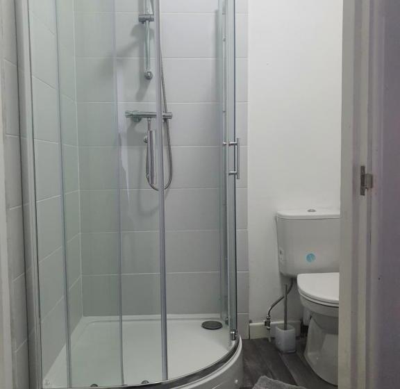 スタンダードシングルルーム, Blackwood Residence