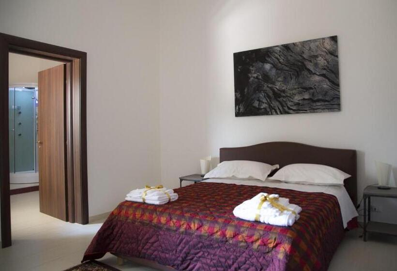 غرفة كومفورت ثلاثية, B&b Fiori Di Loto