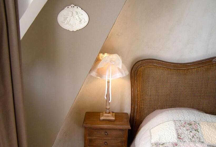 Номер Стандарт, L'ange Est Rêveur