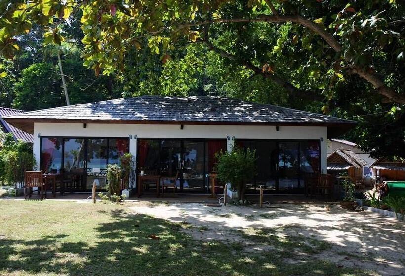 オーシャンビューデラックスルーム, Coral Garden Resort