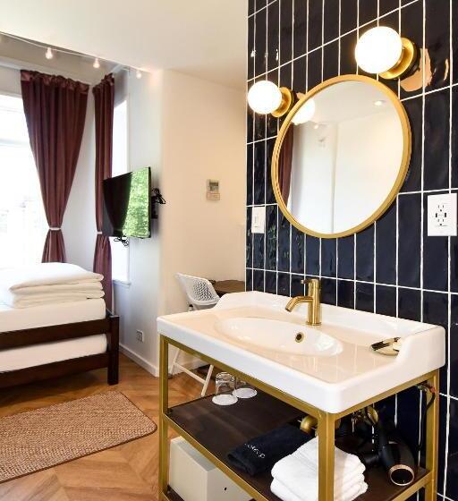 스위트, Highroad Washington Dc