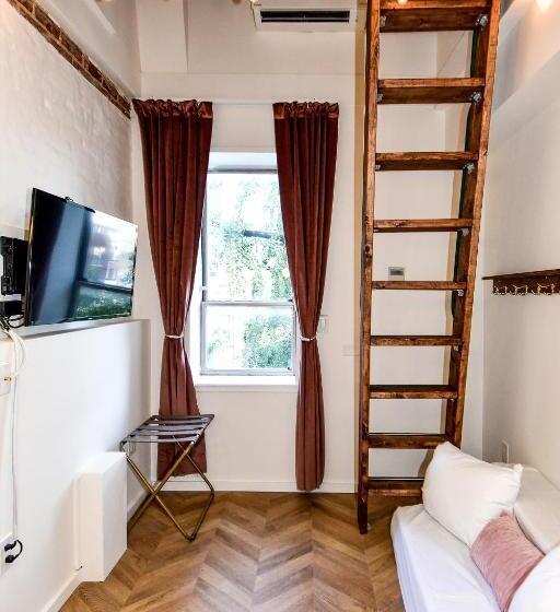 스탠다드 룸, Highroad Washington Dc