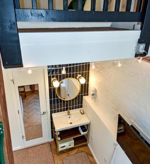 스탠다드 룸, Highroad Washington Dc