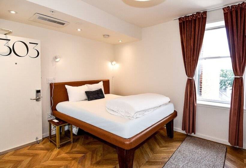 디럭스 룸, Highroad Washington Dc