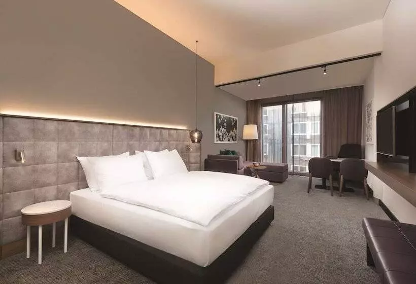 استودیوی پریمیوم, Adina Apartment Hotel Nuremberg