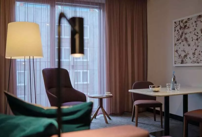 استودیوی پریمیوم, Adina Apartment Hotel Nuremberg
