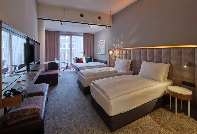 استودیوی لوکس, Adina Apartment Hotel Nuremberg
