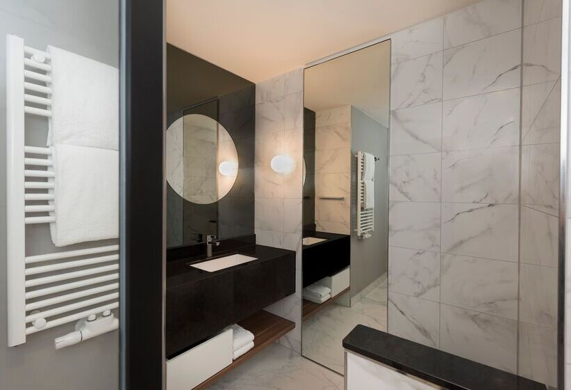 Студия Стандарт, Adina Apartment Hotel Nuremberg