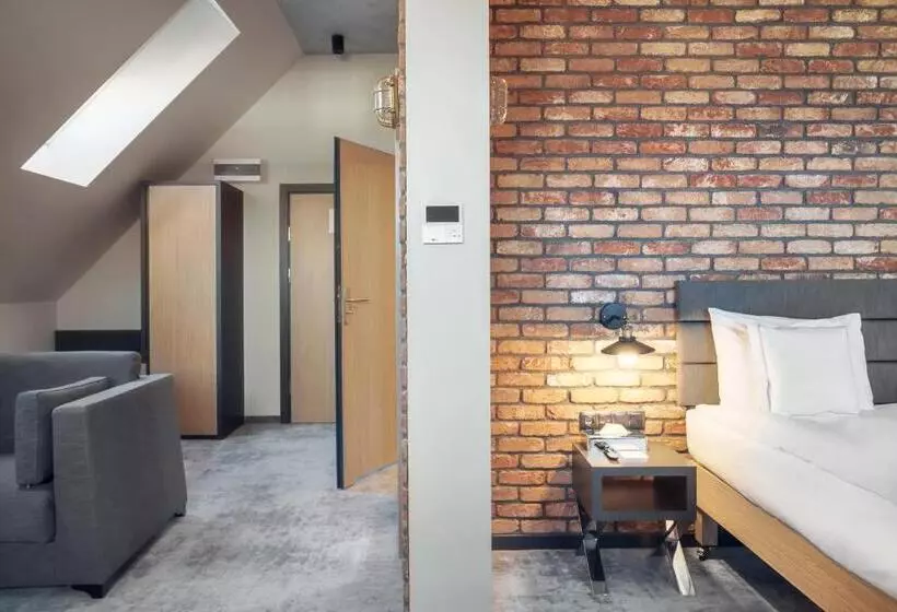 اتاق استاندارد با تخت بزرگ, Almond Business & Spa By Grano Gdańsk
