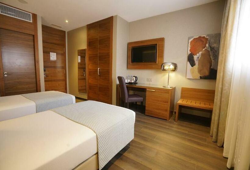 Chambre Standard Vue Mer, Az Hôtels Kouba