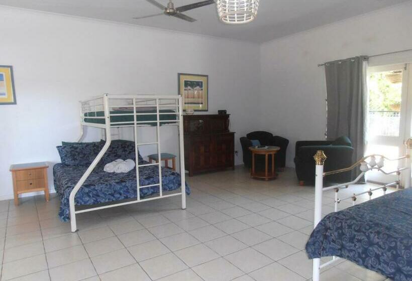 Семейный Номер Вид на Бассейн, Daintree Wild Bed & Breakfast