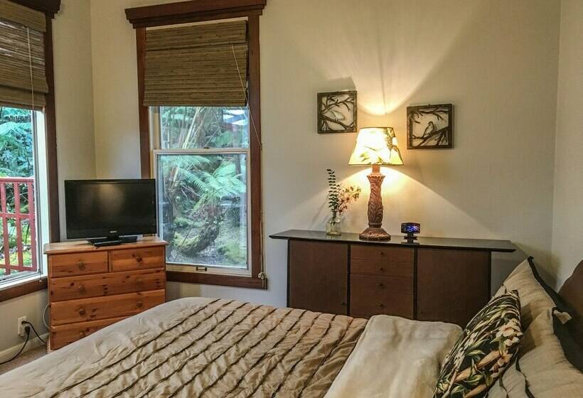 בית, 2 חדרי שינה, Hale Nahele