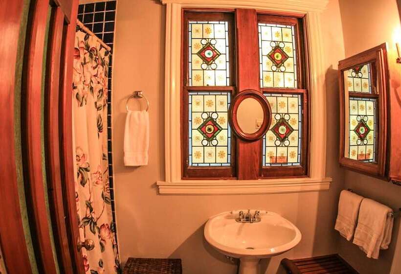 בית, 2 חדרי שינה, Hale Nahele