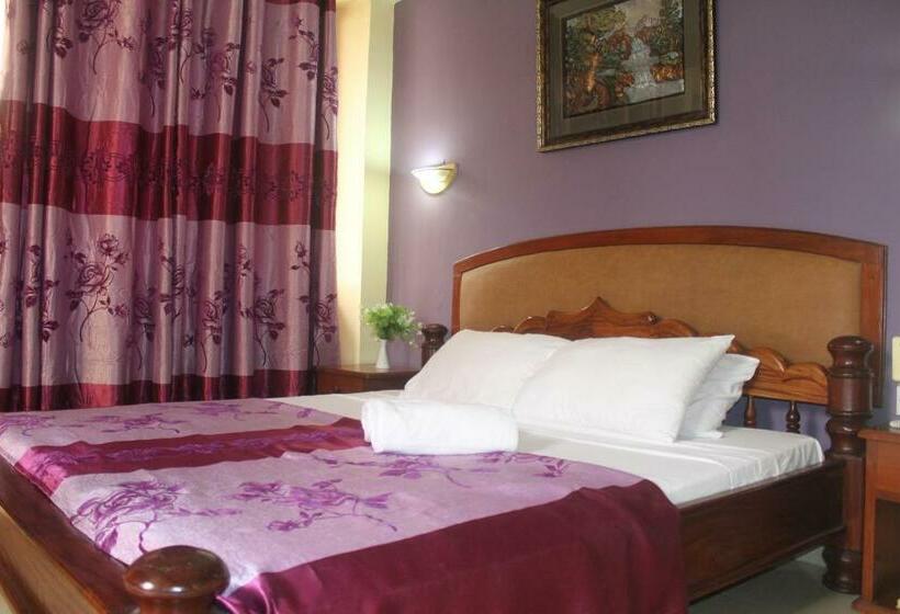 اتاق استاندارد, Iris Hotel Dar Es Salaam