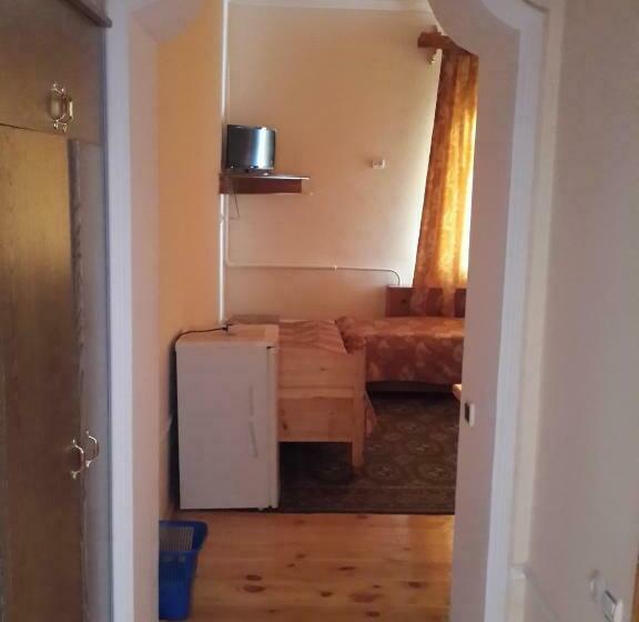 Четырехместный Номер Стандарт, Islambek Hotel & Travel