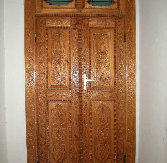 Четырехместный Номер Стандарт, Islambek Hotel & Travel