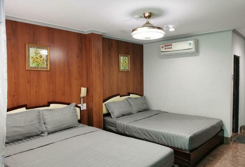 اتاق استاندارد با 2 تخت دوبل, Number One