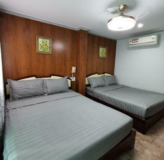 اتاق استاندارد با 2 تخت دوبل, Number One