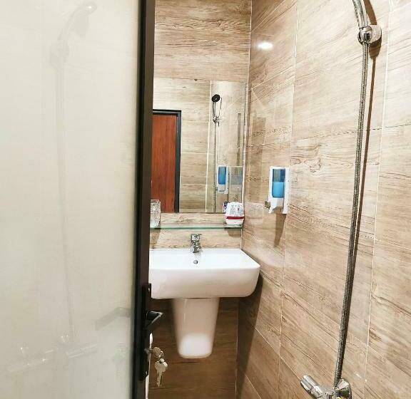 اتاق استاندارد, Number One