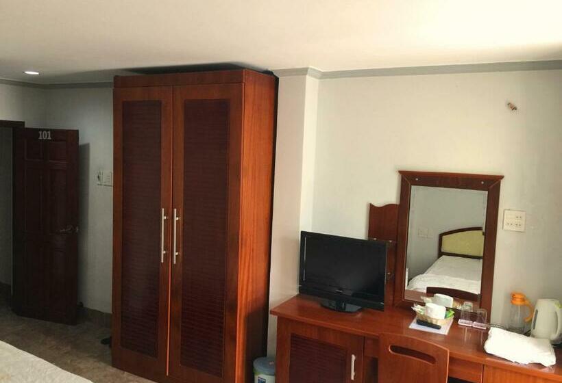 اتاق استاندارد با 2 تخت دوبل, Number One